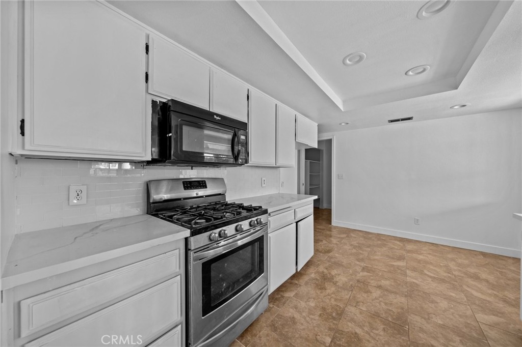 4250 N 3rd Avenue Property Photo 18