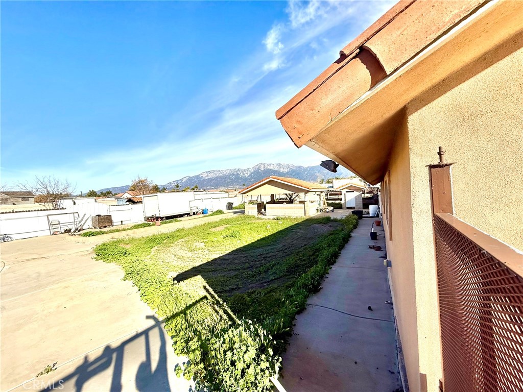 8410 Mulberry Avenue Property Photo 6