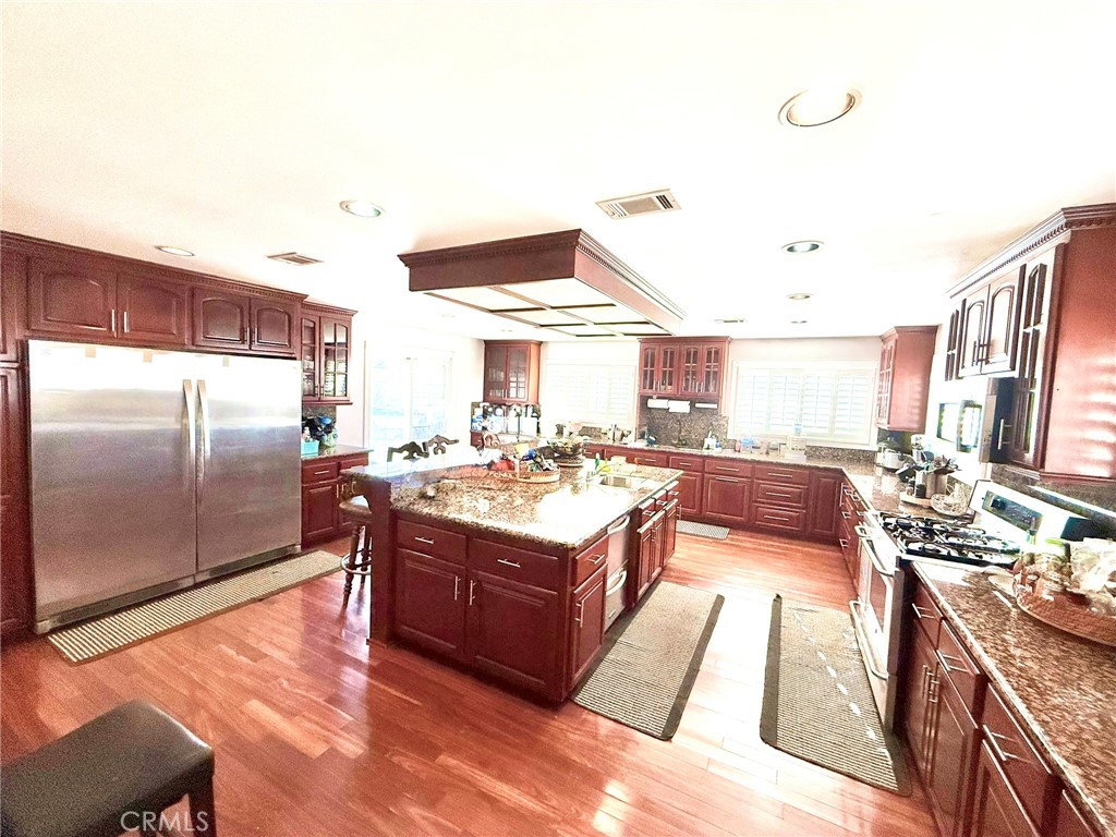 8410 Mulberry Avenue Property Photo 30