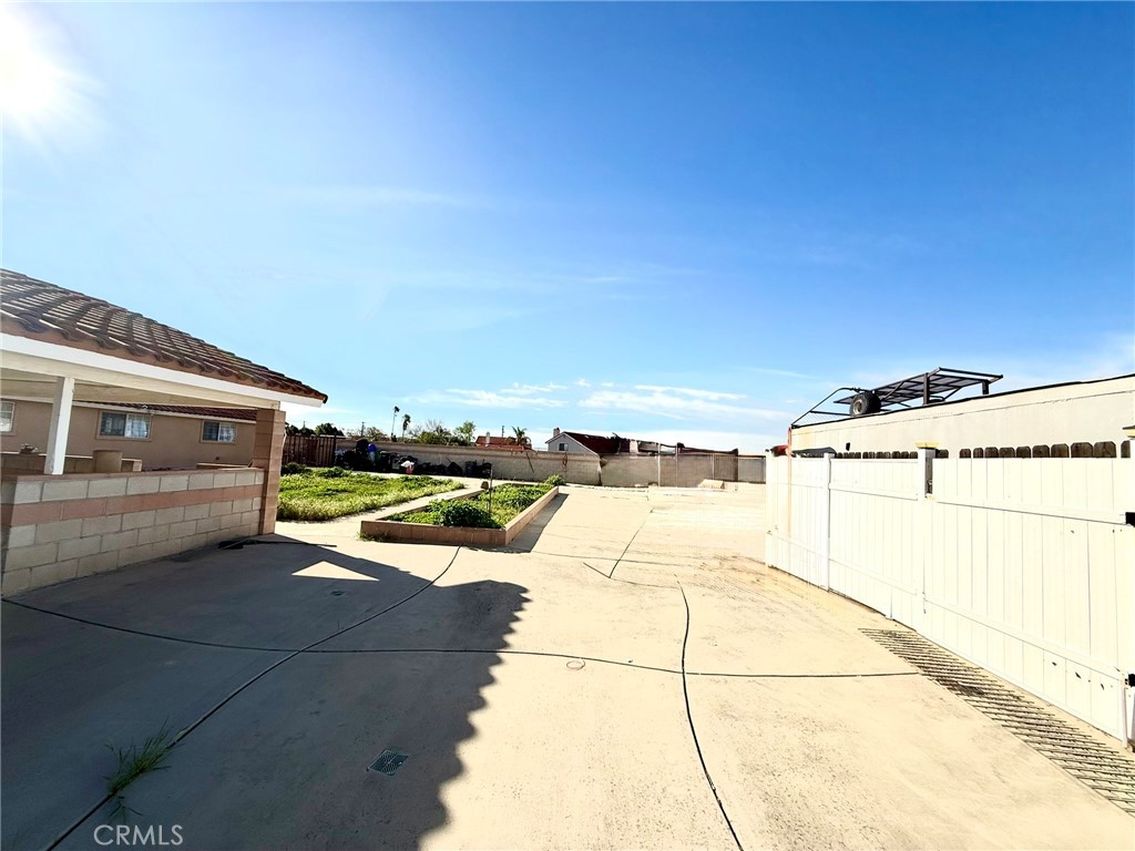 8410 Mulberry Avenue Property Photo 41