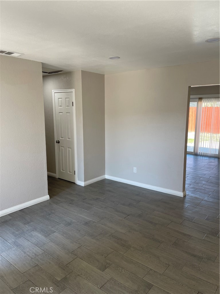 1114 E Congress Street Property Photo 7