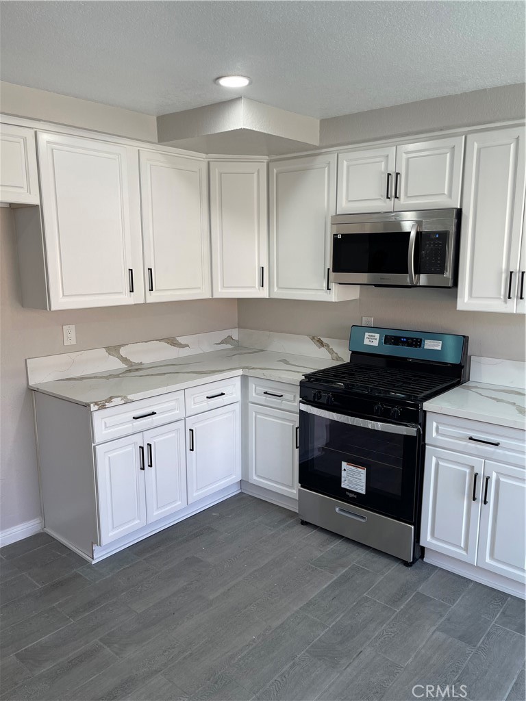 1114 E Congress Street Property Photo 14