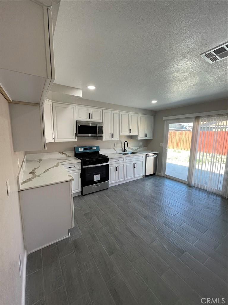 1114 E Congress Street Property Photo 47
