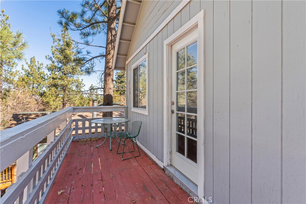839 Spruce Lane Property Photo 8