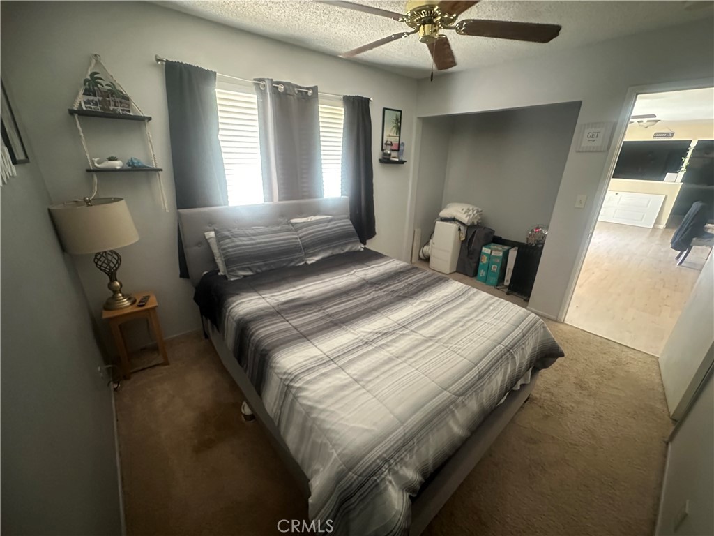 13970 Cajon Street Property Photo 13