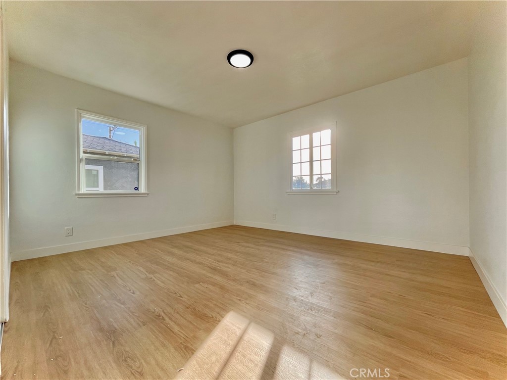 2719 N Lugo Avenue Property Photo 10