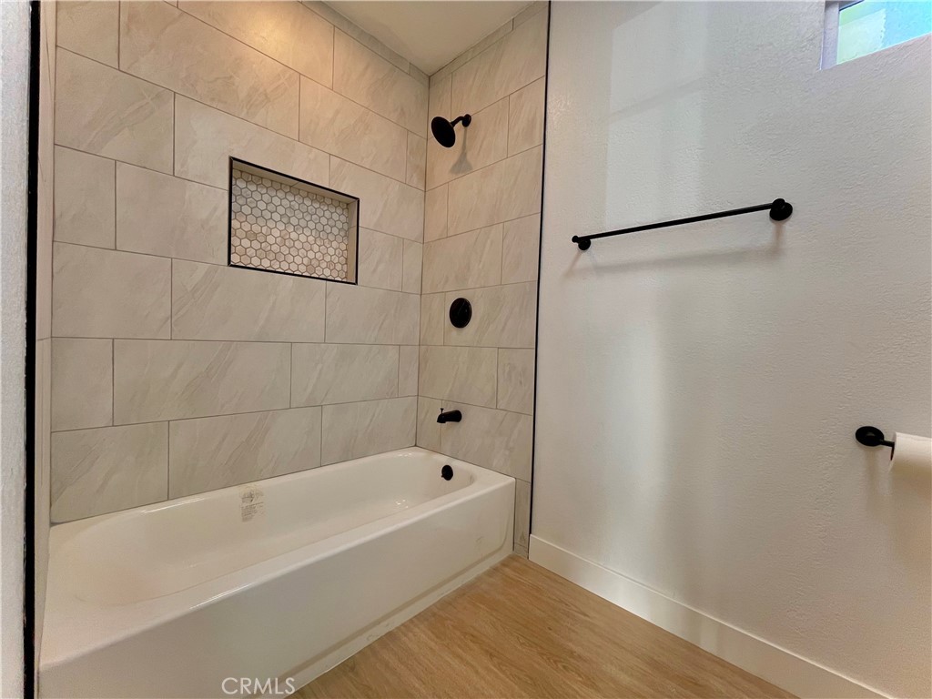 2719 N Lugo Avenue Property Photo 12