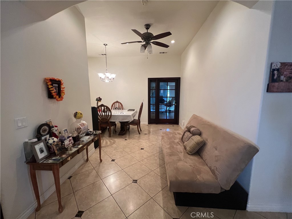 17305 Sage Avenue Property Photo 5