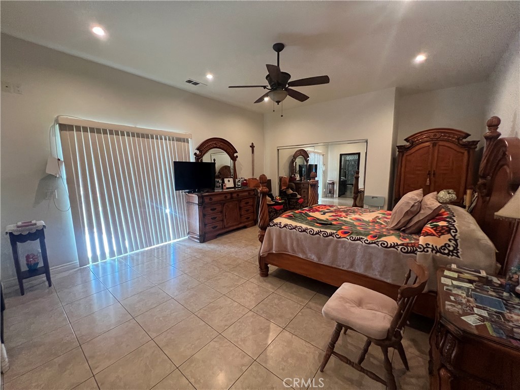 17305 Sage Avenue Property Photo 8