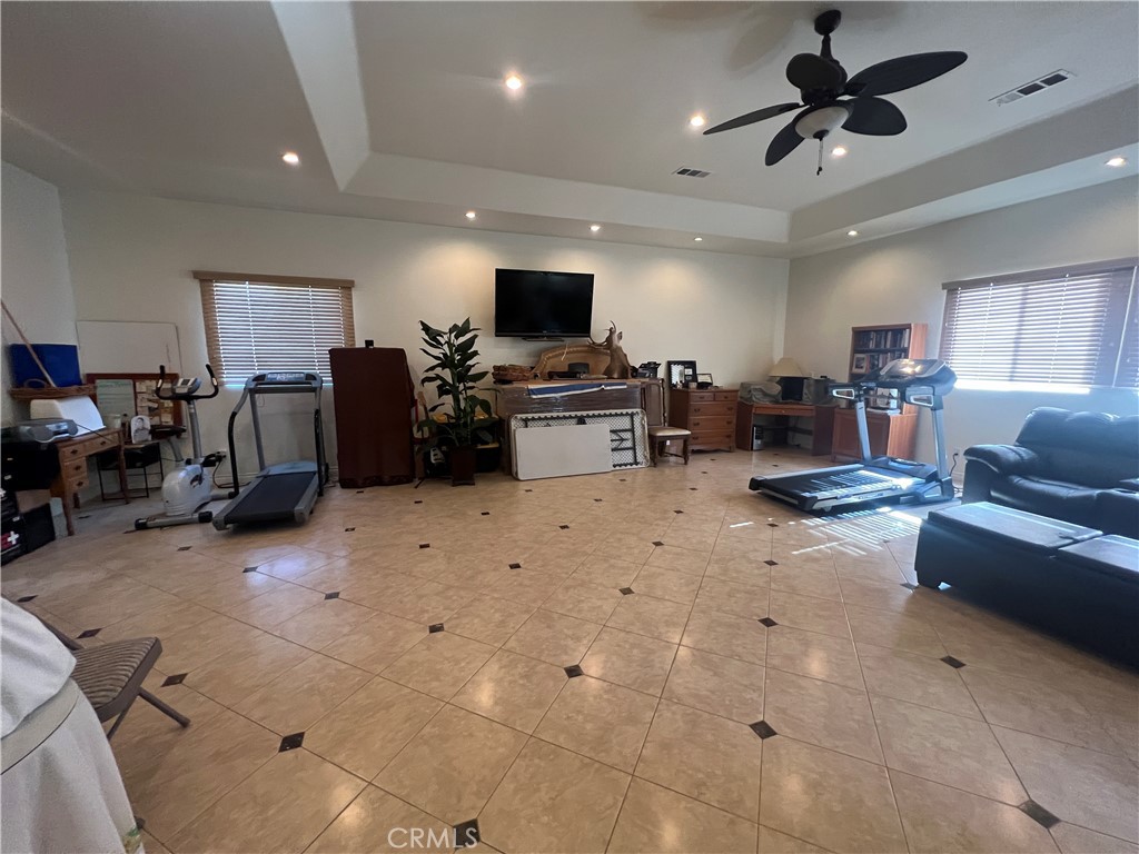 17305 Sage Avenue Property Photo 13
