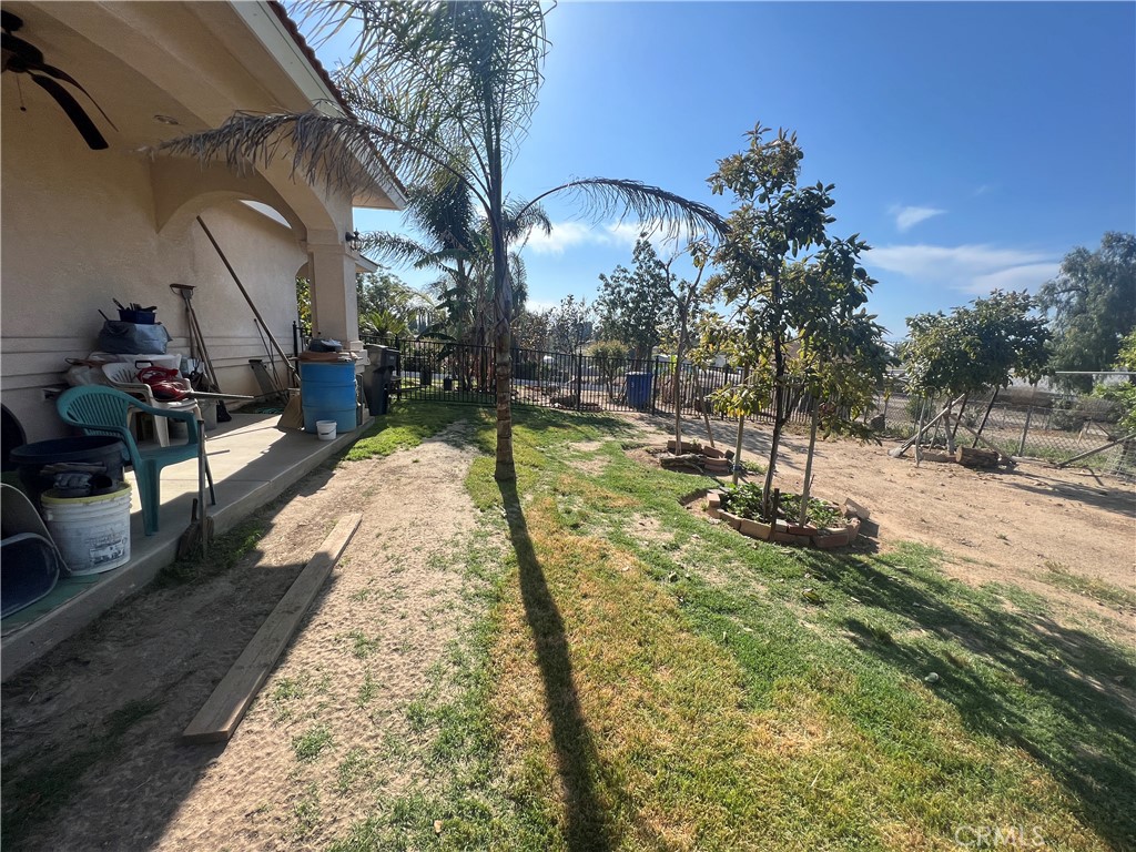 17305 Sage Avenue Property Photo 20