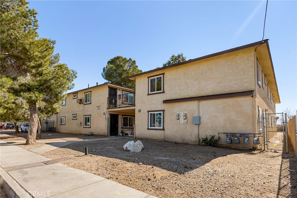 11941 Lee Avenue Property Photo 1