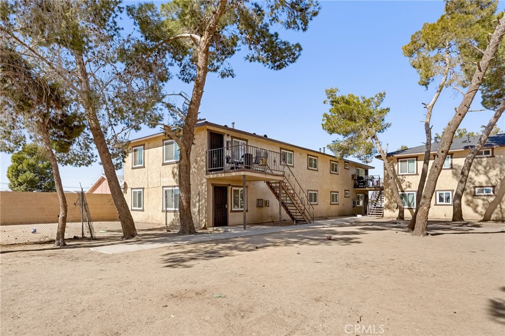 11941 Lee Avenue Property Photo 4