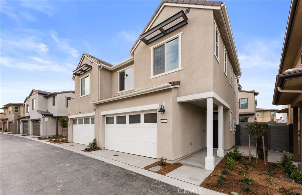 641 Cornelia Way Property Photo