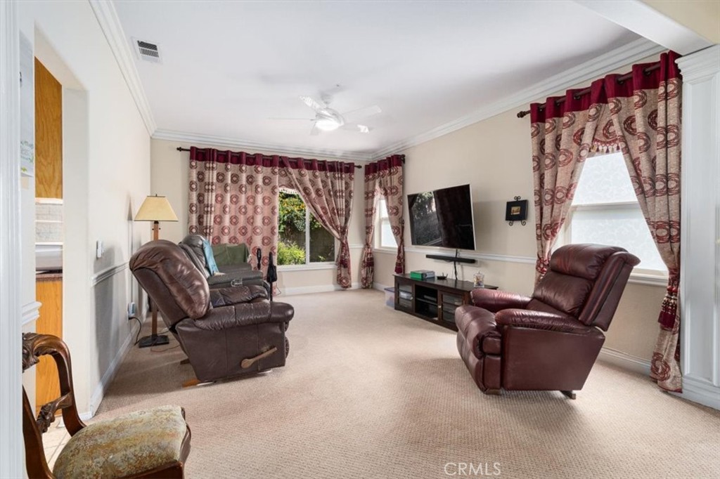 29124 Maplewood Place Property Photo 6