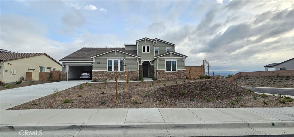 18327 Sunnyday Drive Property Photo