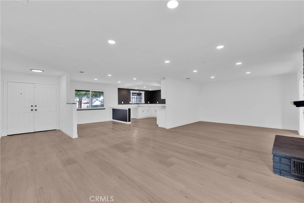 18297 Ranchero Road Property Photo 7