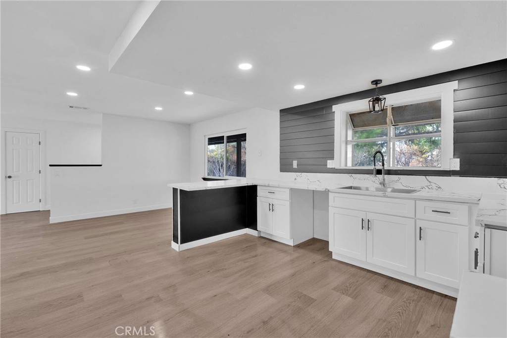 18297 Ranchero Road Property Photo 14
