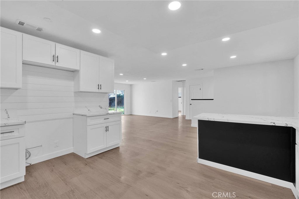 18297 Ranchero Road Property Photo 15
