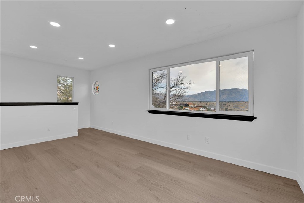 18297 Ranchero Road Property Photo 32