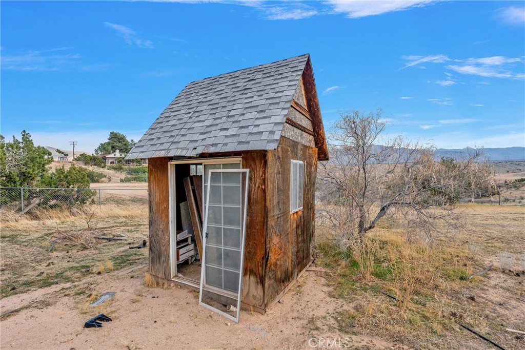 18297 Ranchero Road Property Photo 40