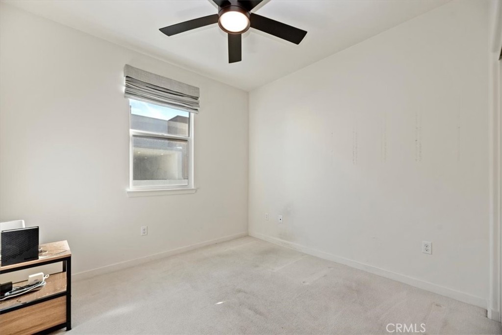 9363 Solaire Place Property Photo 33