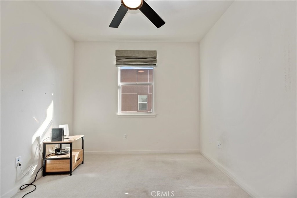 9363 Solaire Place Property Photo 34