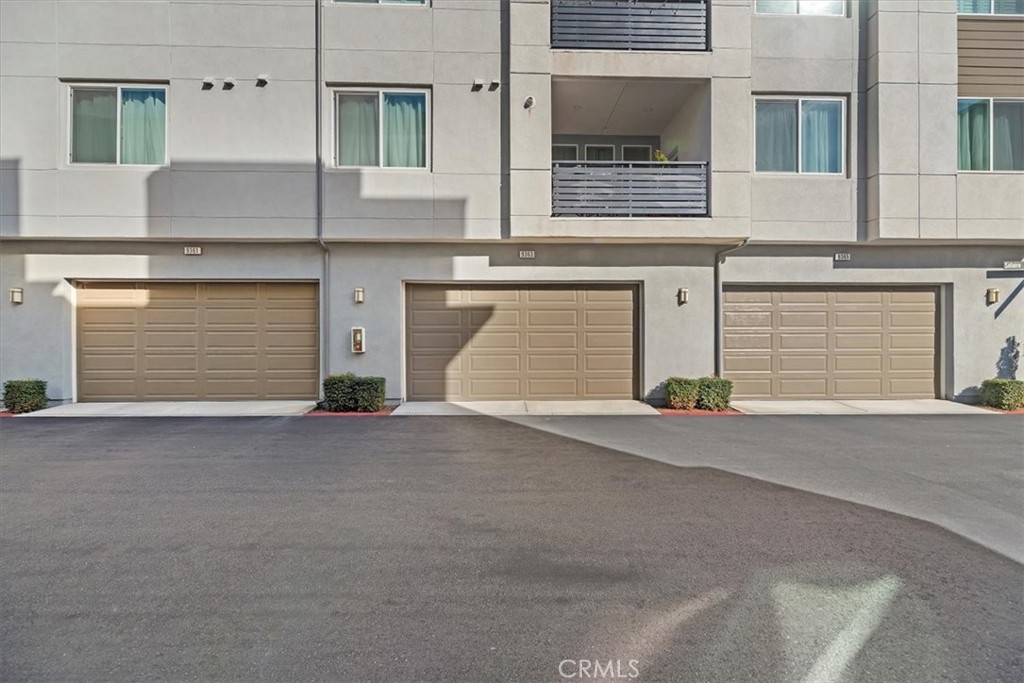 9363 Solaire Place Property Photo 38
