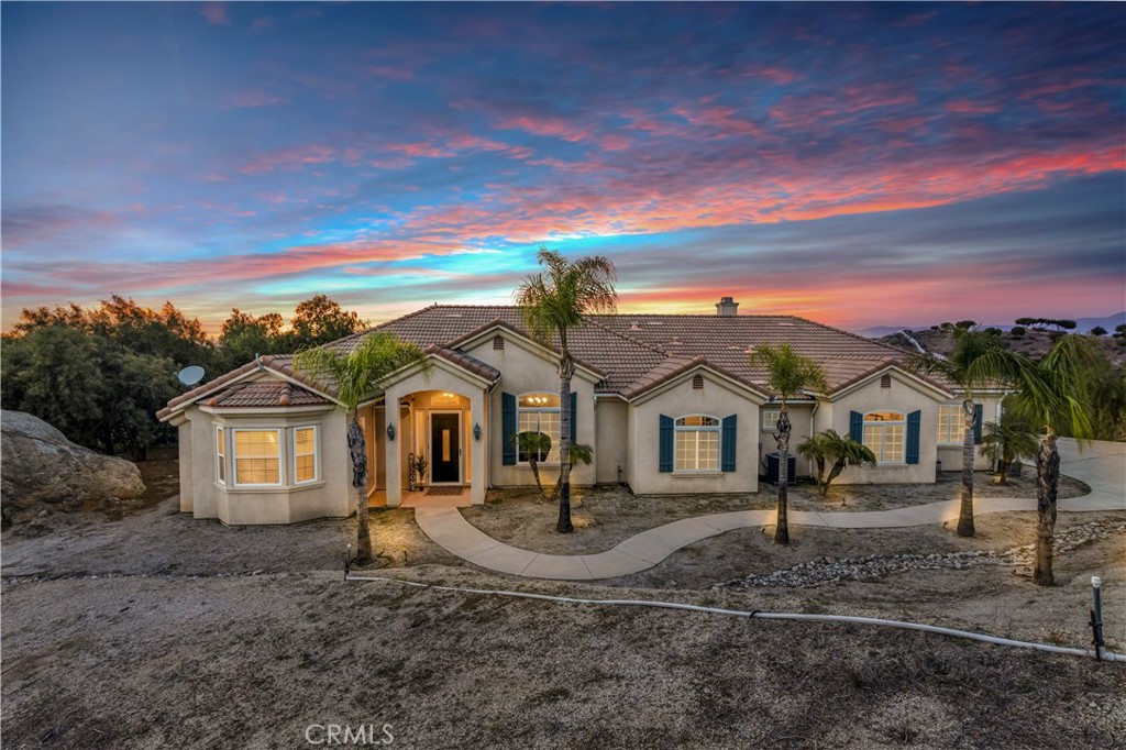 23185 Via Socio Property Photo