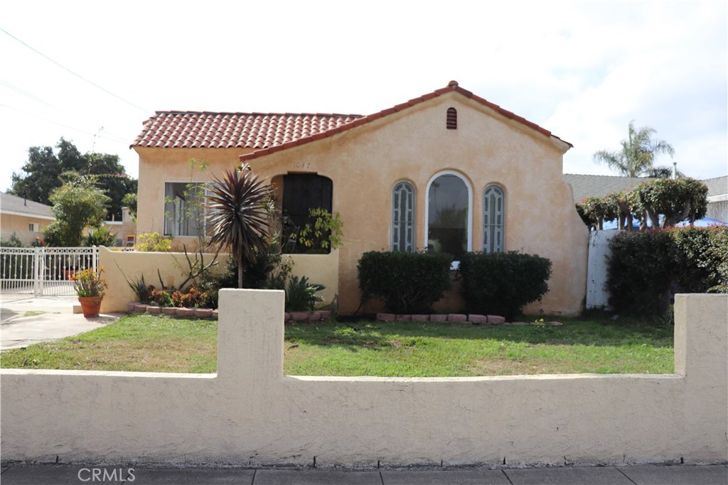 1047 N Neptune Avenue Property Photo