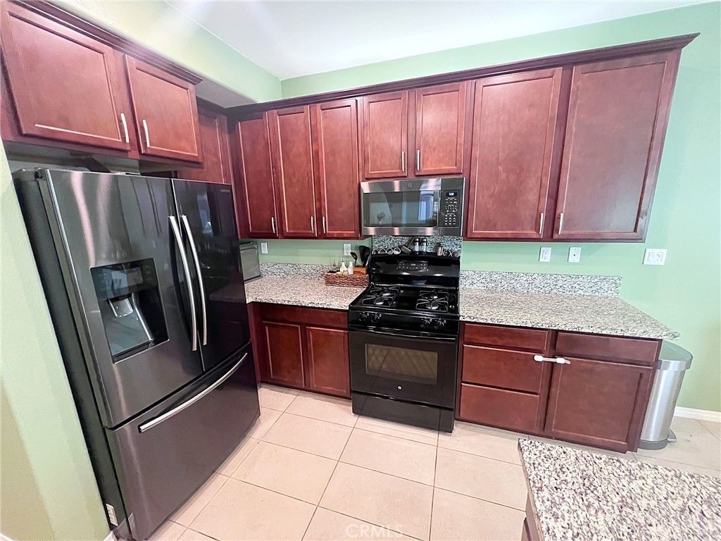 4024 Rosena Ranch Road Property Photo 10