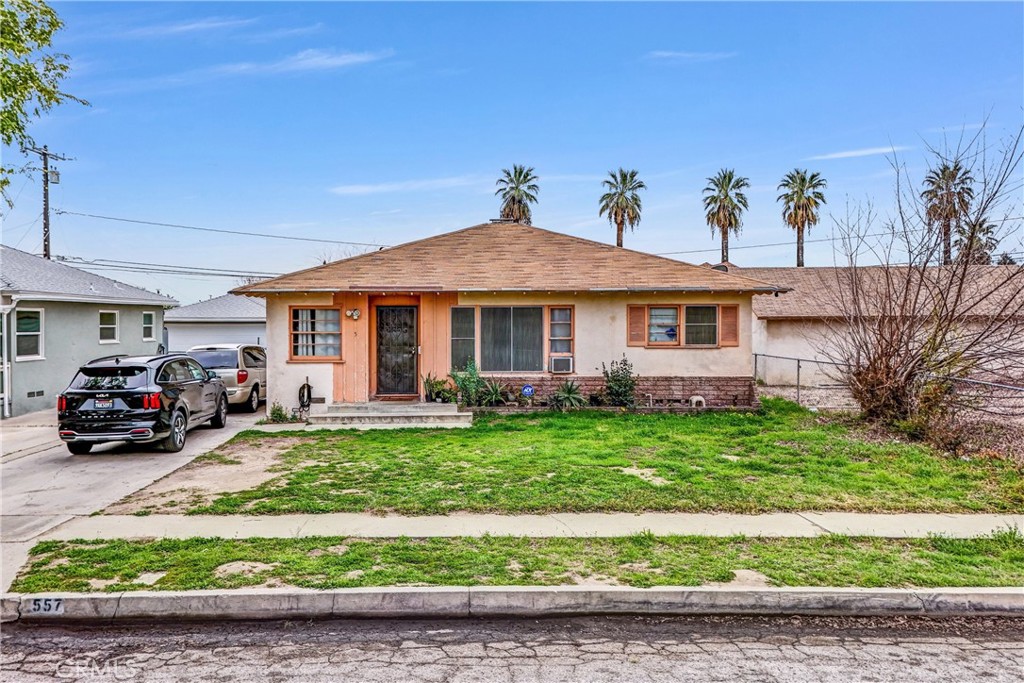 557 E Trenton Street Property Photo 1
