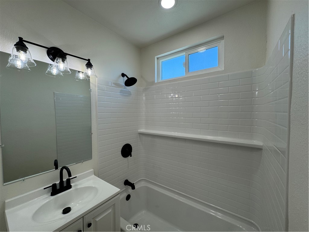17651 Fairfax Street Property Photo 6