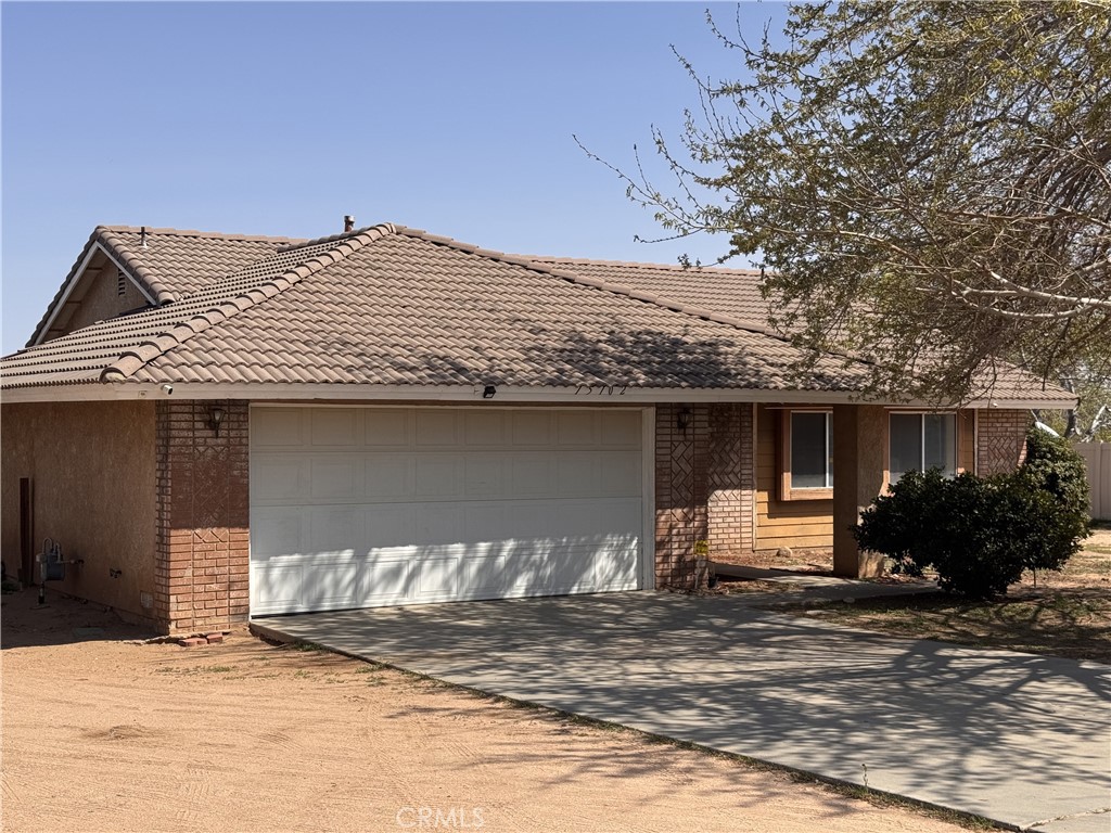 15102 Fir Street Property Photo 1