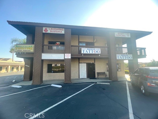 2176 W Foothill Boulevard B Property Photo 7