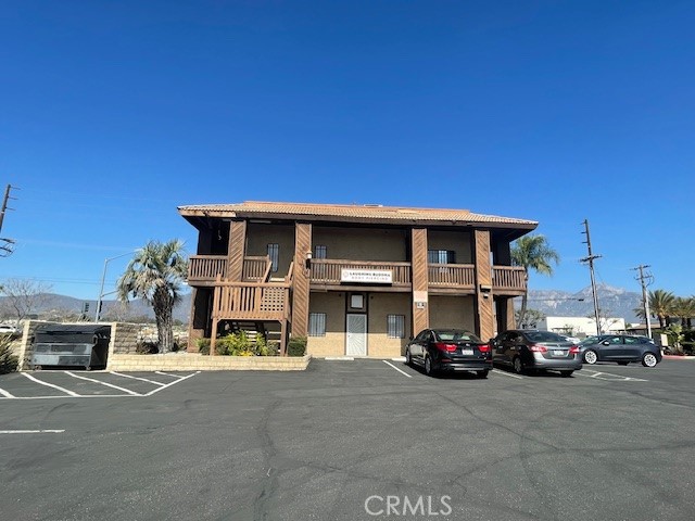 2176 W Foothill Boulevard C Property Photo 4
