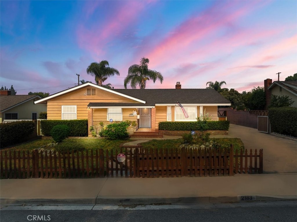 2183 Sinclair Street Property Photo
