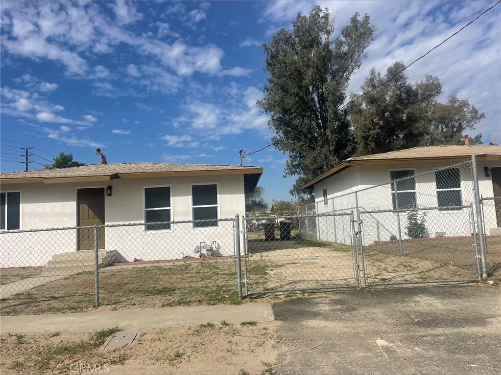 780 S Foisy Street Property Photo 6