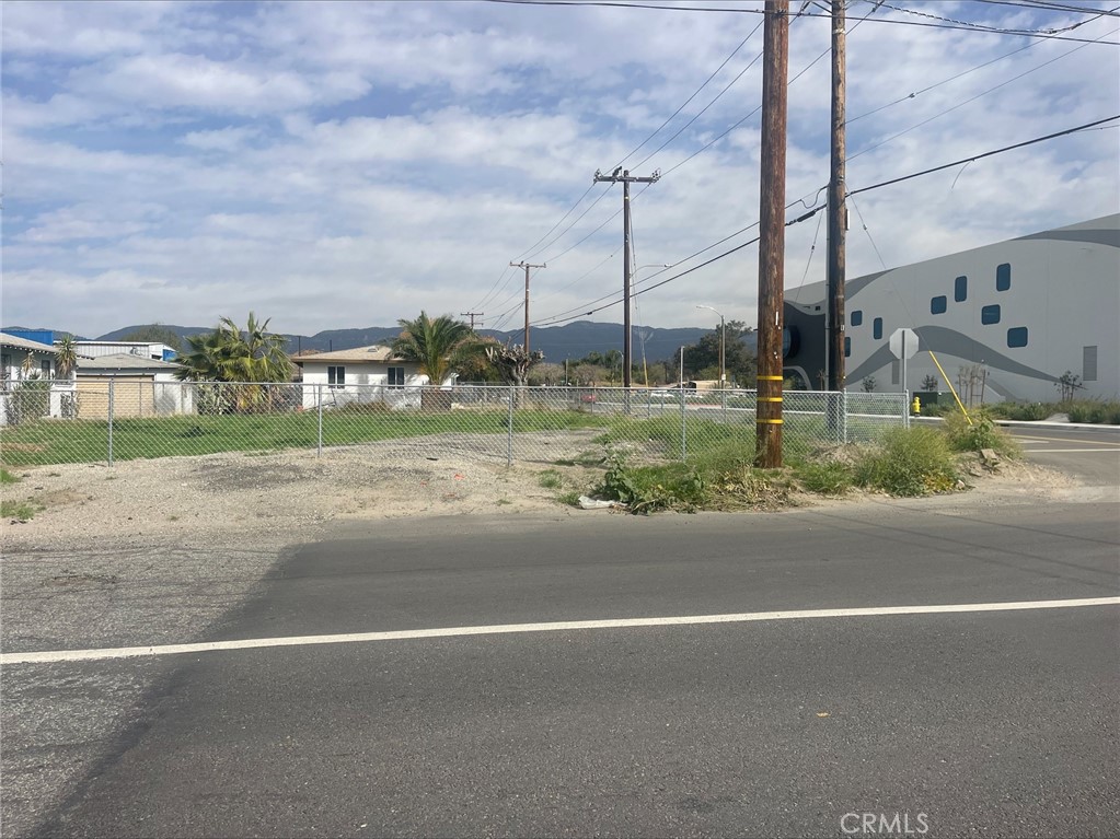780 S Foisy Street Property Photo 12