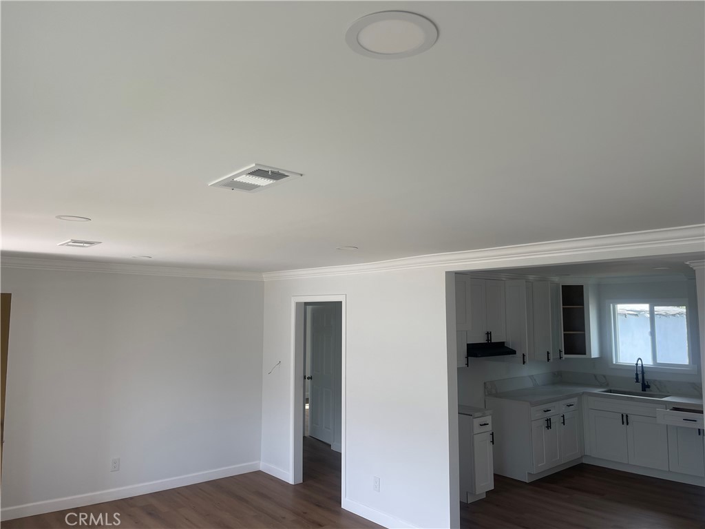 780 S Foisy Street Property Photo 14