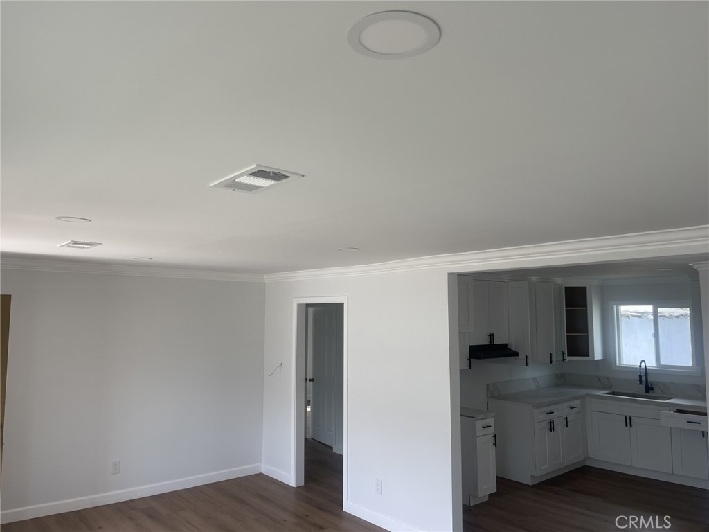 780 S Foisy Street Property Photo 18