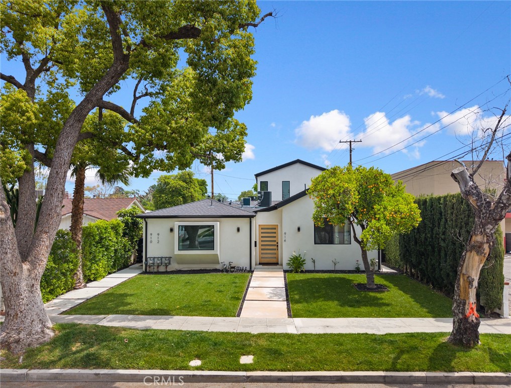 914 N Catalina Street Property Photo 6