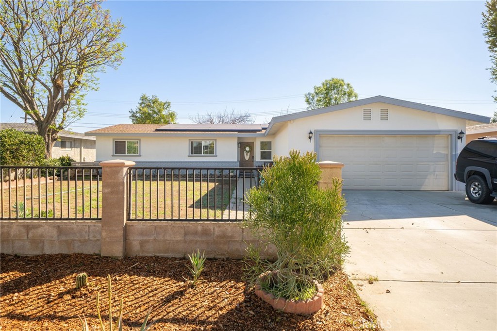 6884 Palos Drive Property Photo