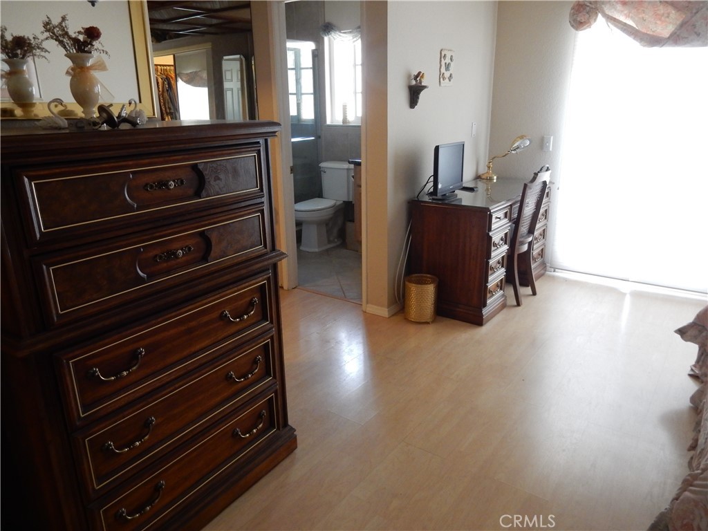 16780 Ash Drive Property Photo 8