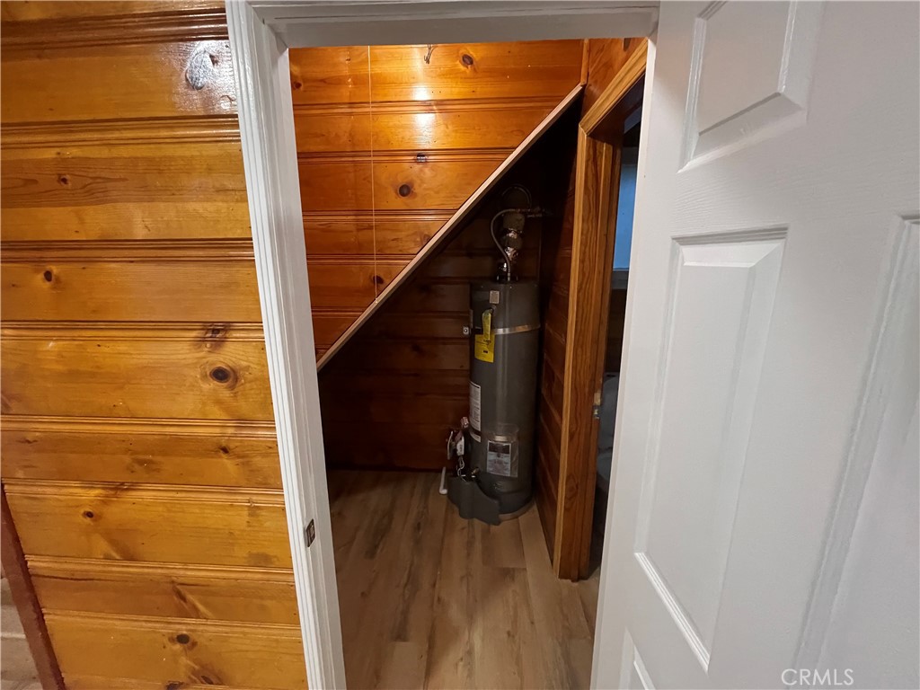 651 Community Drive Property Photo 11
