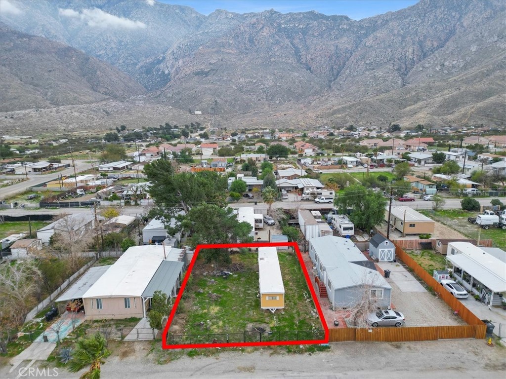 51945 Maxine Avenue Property Photo