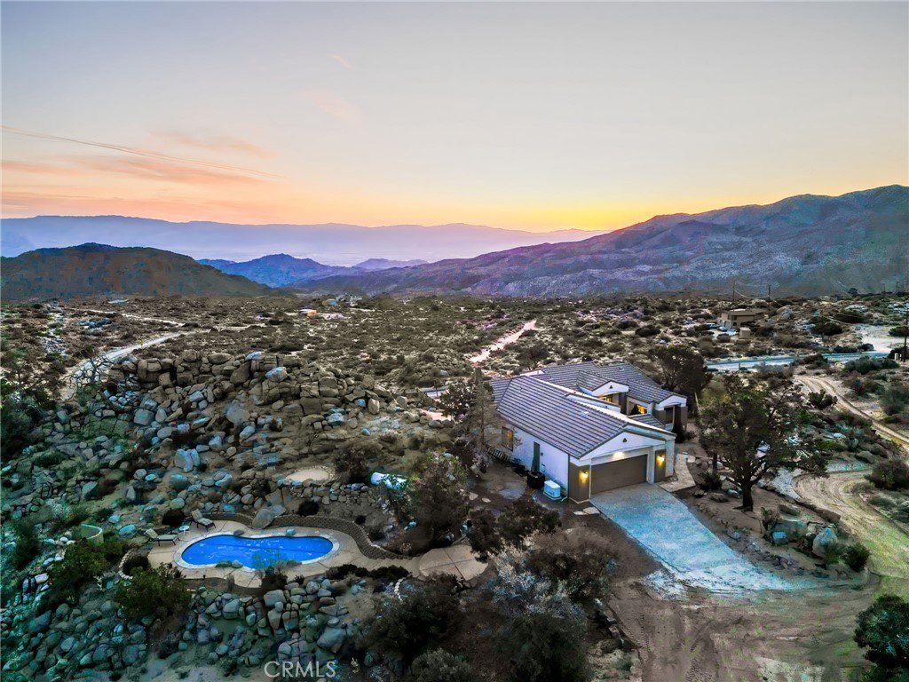 60125 Carrizo Road Property Photo