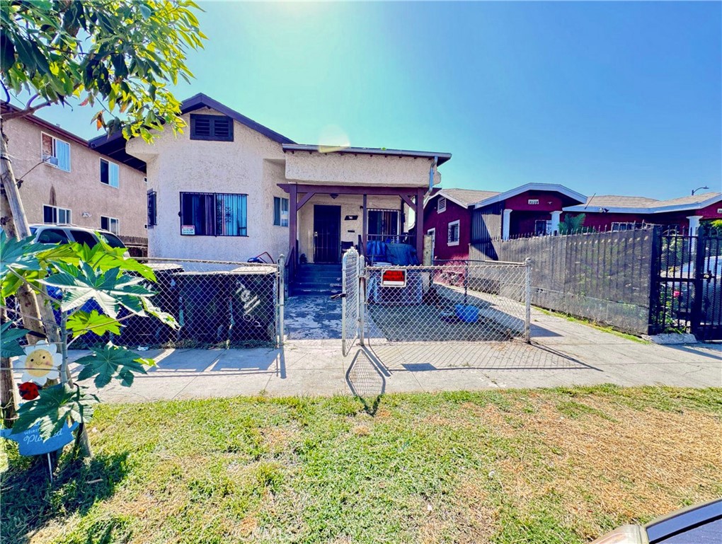 7011 Bonsallo Avenue Property Photo