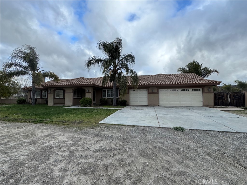 21745 Juniper Flats Road Property Photo