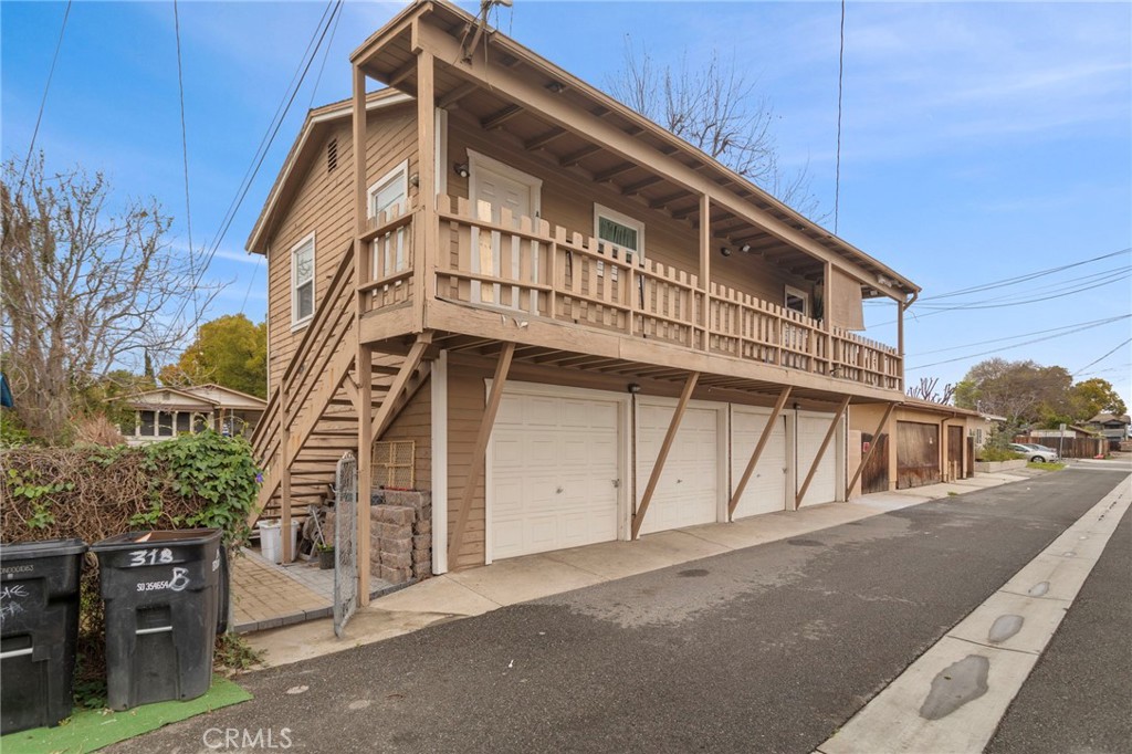 318 E F Street 3 Property Photo 6